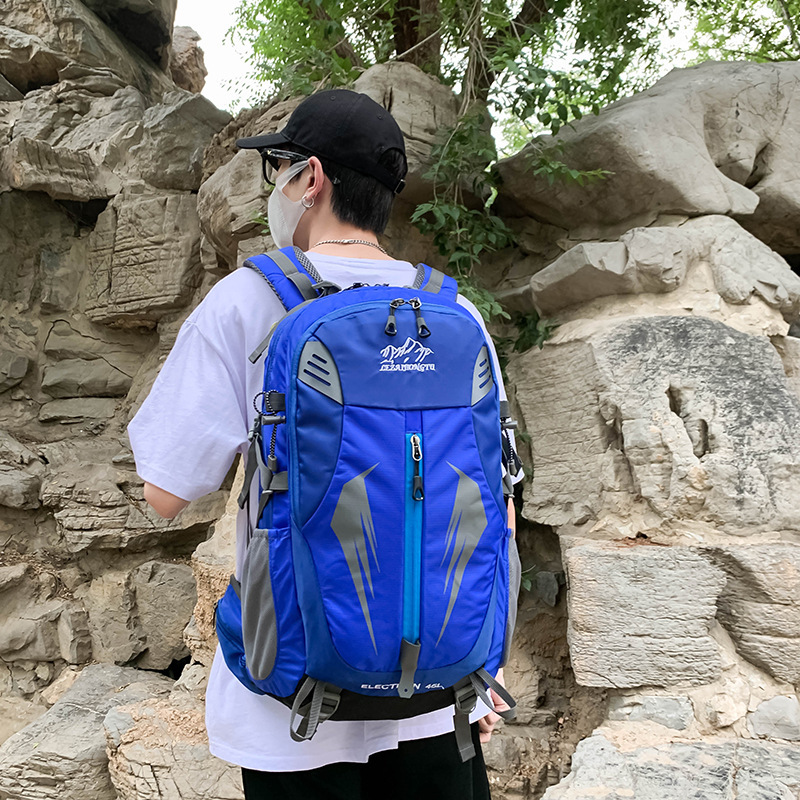 アウトドアスポーツ登山バッグ新しい多用途大容量男性と女性の同じスタイルのバックパック通気性と耐摩耗性ハイキングバッグ|undefined