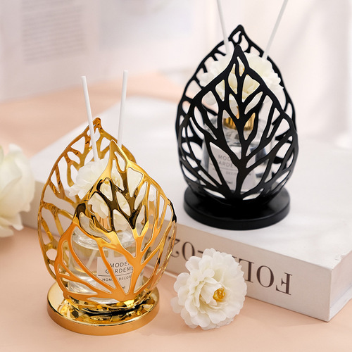 Metal ironwork aroma ornaments, fire-free essential oil fragrance, household room and bathroom perfume, long-lasting deodorization for bedroom
