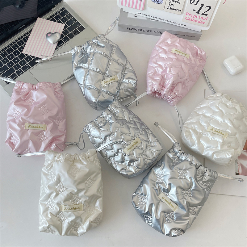 56233 pu 光沢のある女の子の外出や遊びポータブルかわいいバッグポラロイドカメラ収納袋落下防止ソフト|undefined