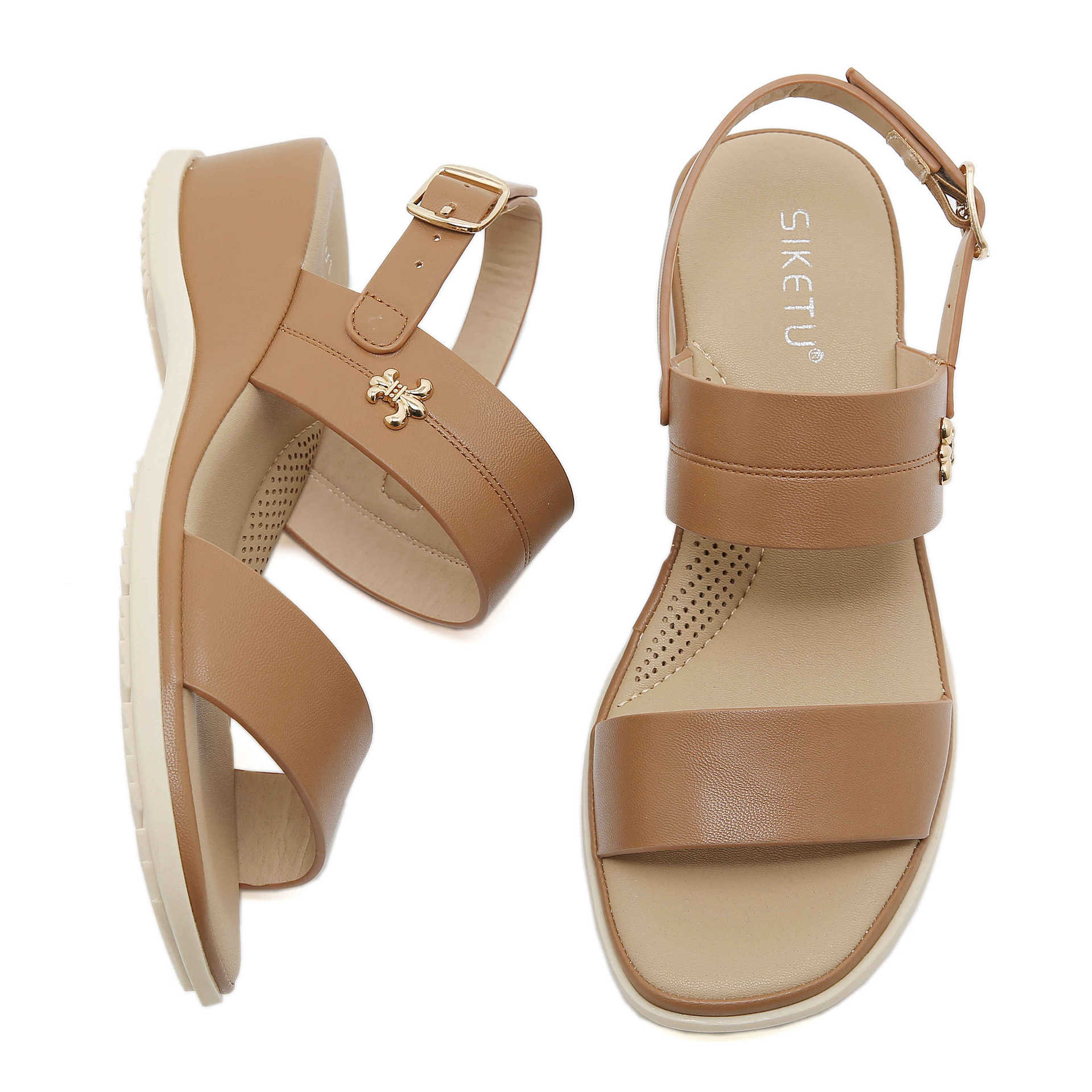 1520-1 Nuevas sandalias europeas y estadounidenses de verano de 2025 hebilla de playa casual confortable pendiente transfronteriza fría