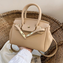 �߼����p������P�����Ů2025�¿�r���K����ٴ�μ��б���