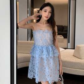 2024年夏季新款女装浅蓝色激光绣花蛋糕连衣裙吊带裙子2件套 短款