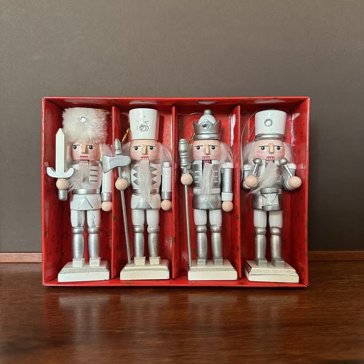 クロスボーダー新しいクルミ兵士木製装飾品クリスマス装飾品小さなギフトクリスマス装飾品ウィンドウデスクトップ装飾品