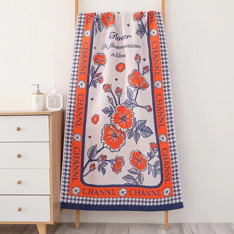 New national tide flower cartoon bath towel cotton washed four layers of gauze adults and children oversized bath towel 80*160cm New national tide flower cartoon bath towel cotton washed four layers of gauze adults and children oversized bath towel 80*160cm