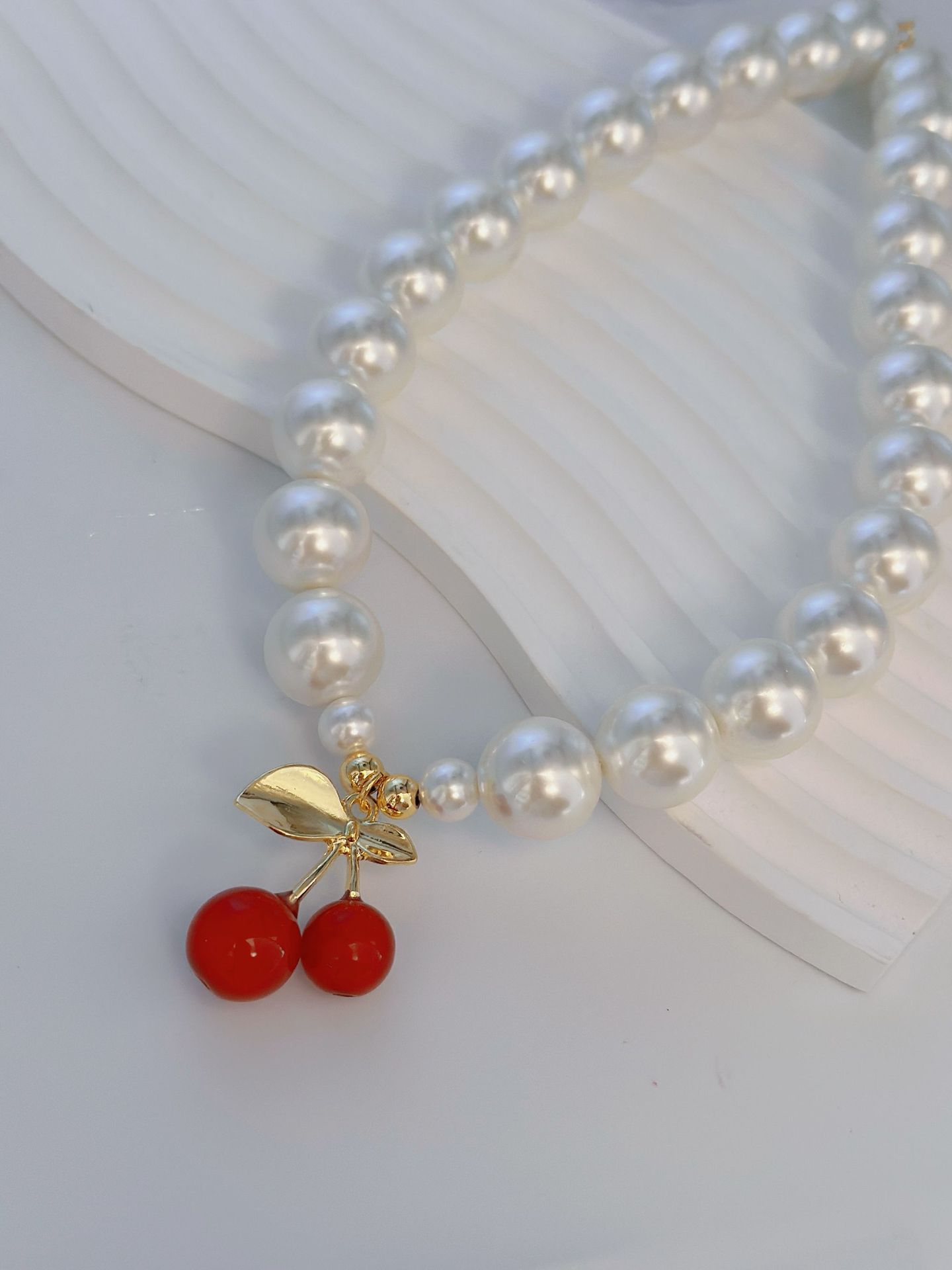 Dulce Fruta Aleación Perlas De Concha Venta Al Por Mayor Collar display picture 3