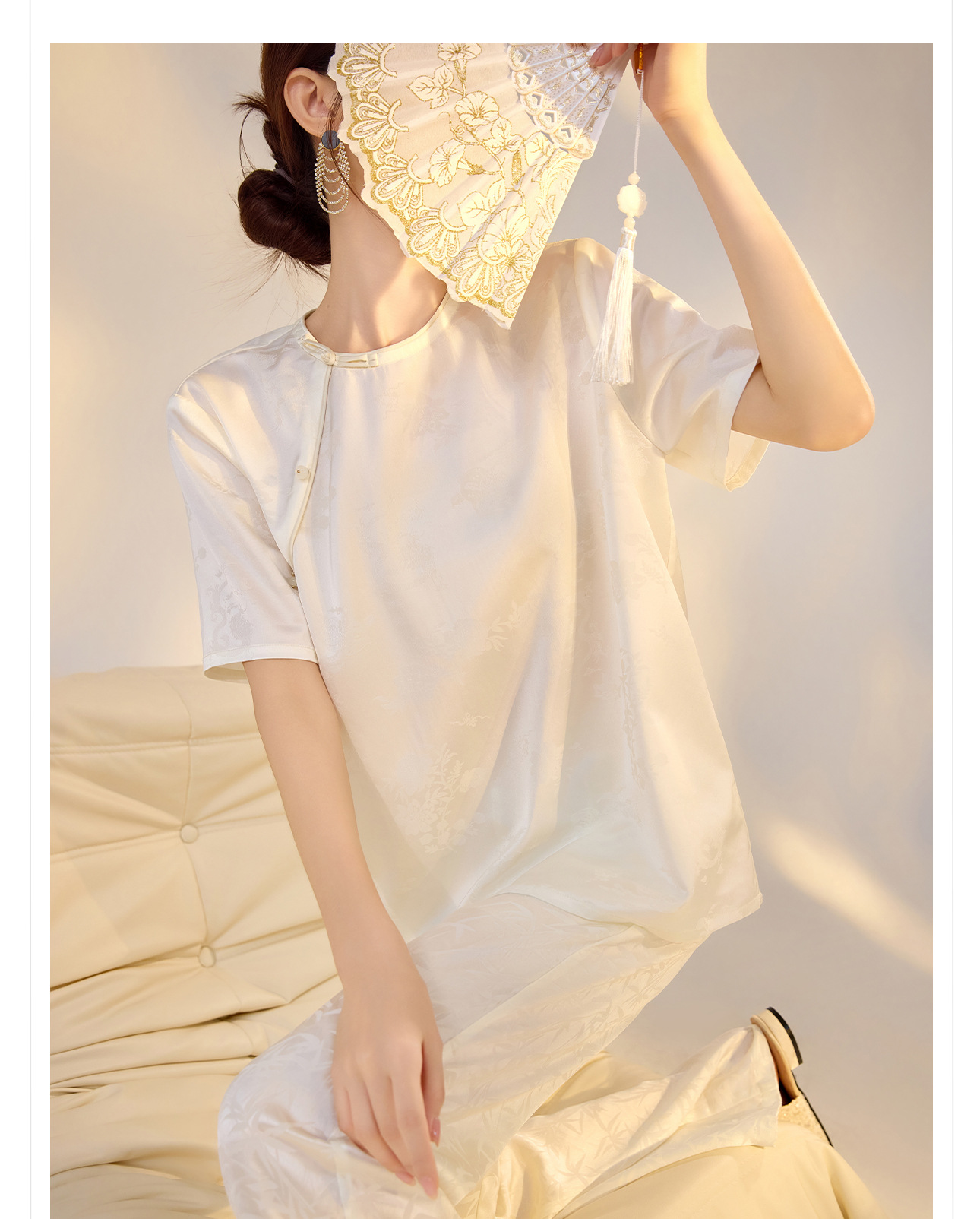 Áo thun nữ tay ngắn lụa tơ tằm jacquard trơn thiết kế đơn giản ZX M400 — Màu trắng chi tiết 8