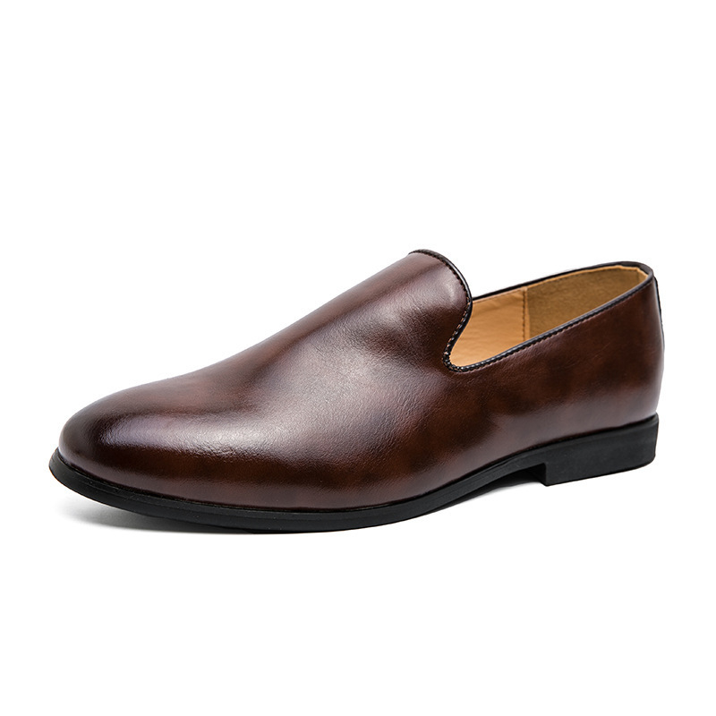 2024 zapatos de hombre coreanos transpirables casuales zapatos de cuero de color sólido zapatos de moda zapatos de beans juveniles un pedazo de zapatos de cuero