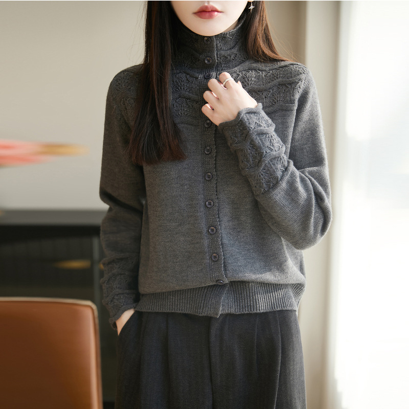 Elegant and sophisticated hollow-out crochet stand-up collar thick sweater cardigan for women, autumn warm loose plus-size knit top Elegant and sophisticated hollow-out crochet stand-up collar thick sweater cardigan for women, autumn warm loose plus-size knit top