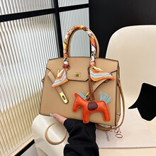 �羳�߼��ЄP�����Ů2024�ļ��¿�r�нz�������K����μ�б���