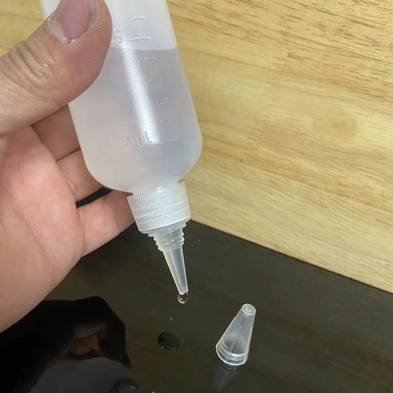 Wholesale translucent squeeze pointed mouth plastic bottle 10ml 20 30 50 millimetre dispensing bottle pointed mouth liquid bottle pigment