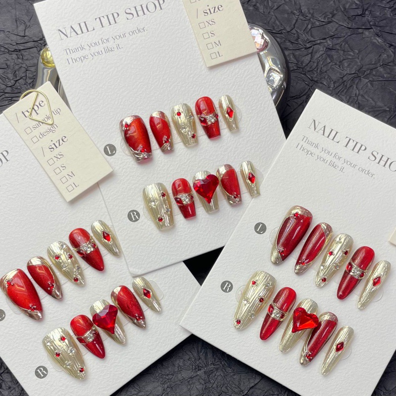 New Year's Armor Cattle Red Eye Cat's Eye Buchilati Wear Armor