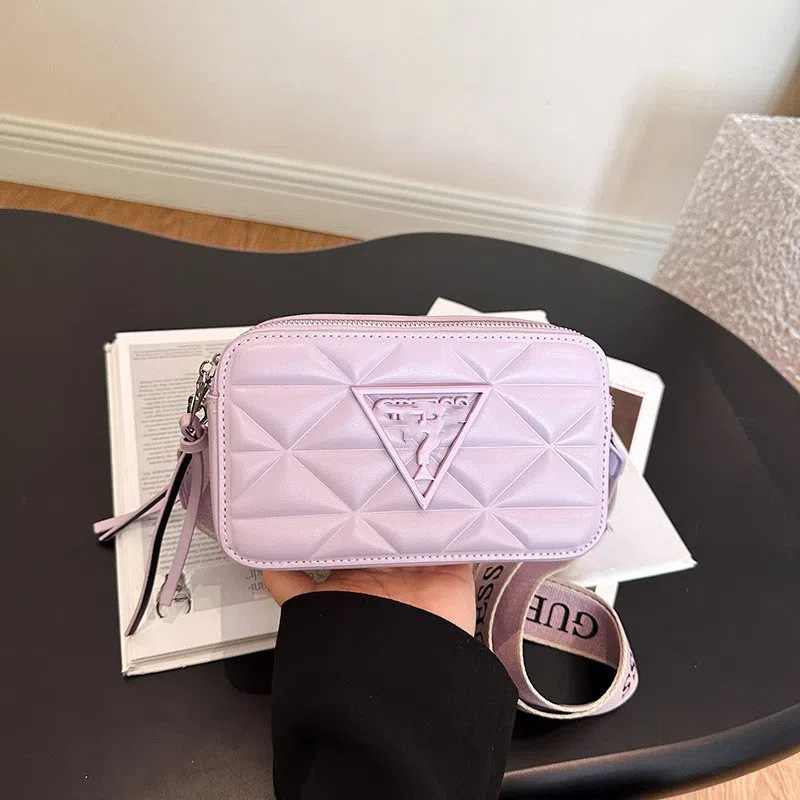 Comercio exterior transfronterizo 2024 pequeña bolsa cuadrada bolso de hombro casual del todo partido de las mujeres bolsa de mensajero moda rombo correa de hombro ancha bolso de la cámara