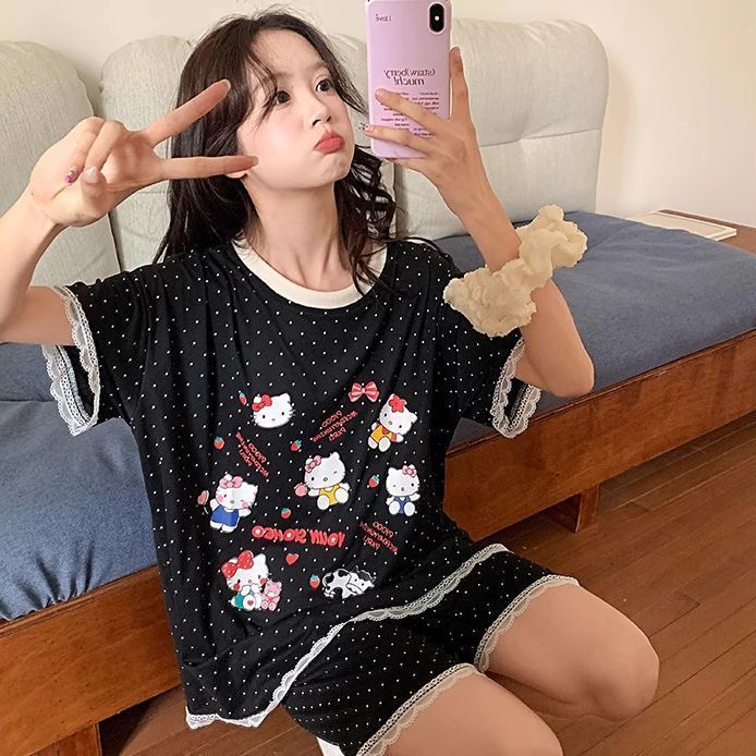 Pijamas de encaje para mujer, traje de manga corta de lunares delgados de verano, sensación de alta calidad, servicio a domicilio al por mayor transfronterizo, se puede usar afuera