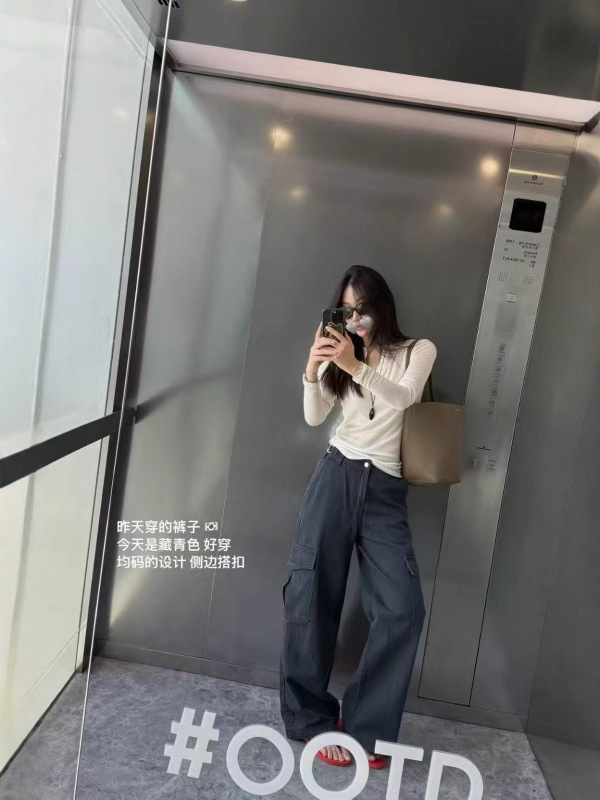 【预售】韩国东大门2025秋新款时尚百搭洋气修身显瘦休闲纯色T恤|undefined