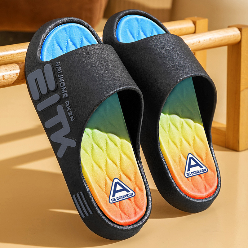 Boys' Summer Slippers, Non-Slip, for Home Use, Trendy Outdoor Wear, Men's Sandals, Male Student Dormitory Boys' Summer Slippers, Non-Slip, for Home Use, Trendy Outdoor Wear, Men's Sandals, Male Student Dormitory