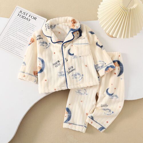 Children's flannel pajamas, autumn and winter boys' sets, mid-to-large size for boys and girls, coral fleece baby fleece-lined loungewear for boys.