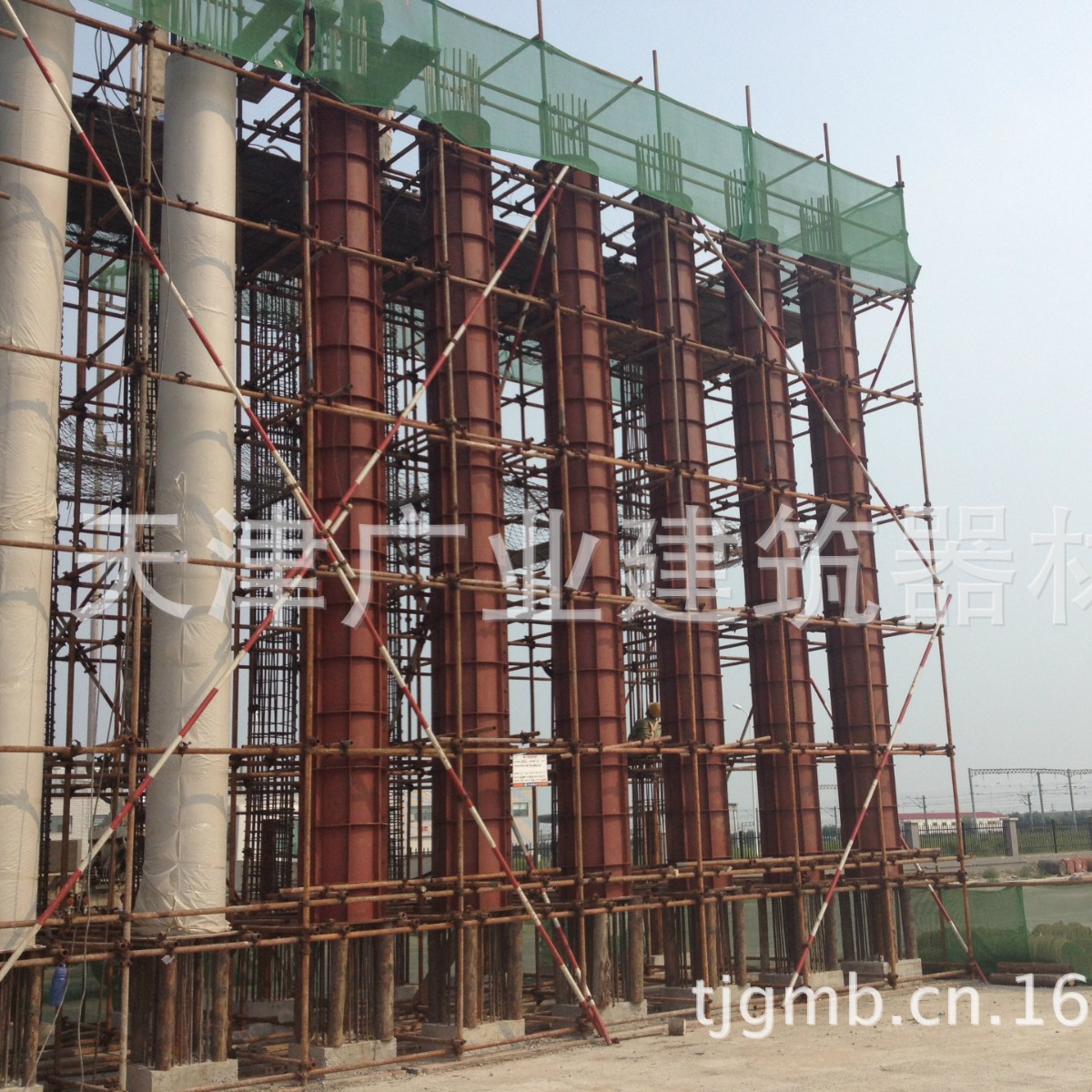 圆柱钢模板方柱钢模板桥梁钢模板隧道钢模板异型钢模板圆弧钢模板