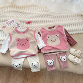 婴儿秋季套装女童2023新款女宝宝童装衣服洋气春秋款婴幼儿三件套