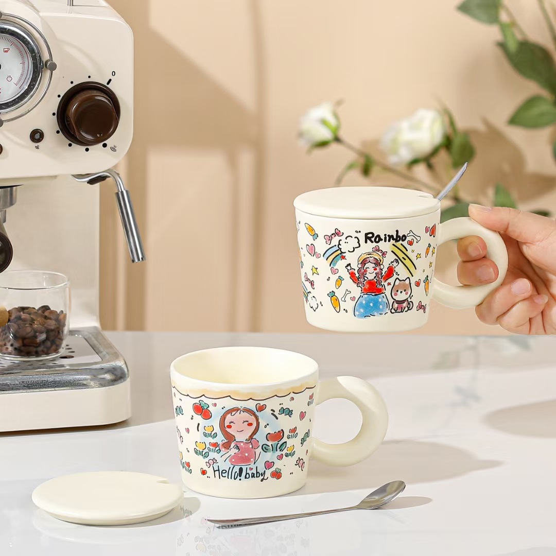 Taza de cerámica de personalidad creativa graffiti de dibujos animados regalo de mano taza de agua con cubierta de cuchara taza de café de cerámica de estudiantes