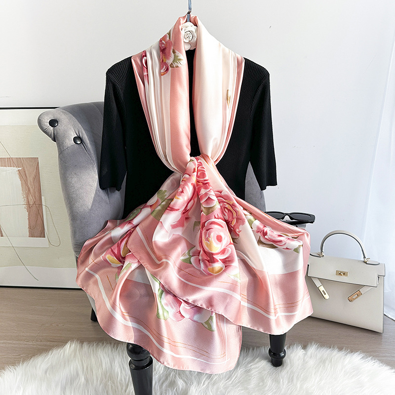 Pañuelo de seda estampado de alta calidad para mujer, estilo fino de primavera y verano, bufanda de todo fósforo, nuevo chal de protección solar de seda de imitación de satén de seda