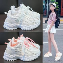子供の白い靴 2025 夏スタイルメッシュ通気性男の子ノンスリップお父さん靴学生白女の子の靴