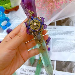水晶の魔法の杖の魔法の棒の手作りの拡香の鉱石の装飾の置物の卸売り