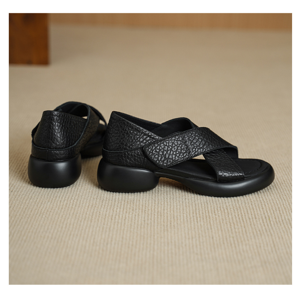 Sandal nữ hở mũi đế dày 4 cm da cừu quai ngang khóa — đen chi tiết 13