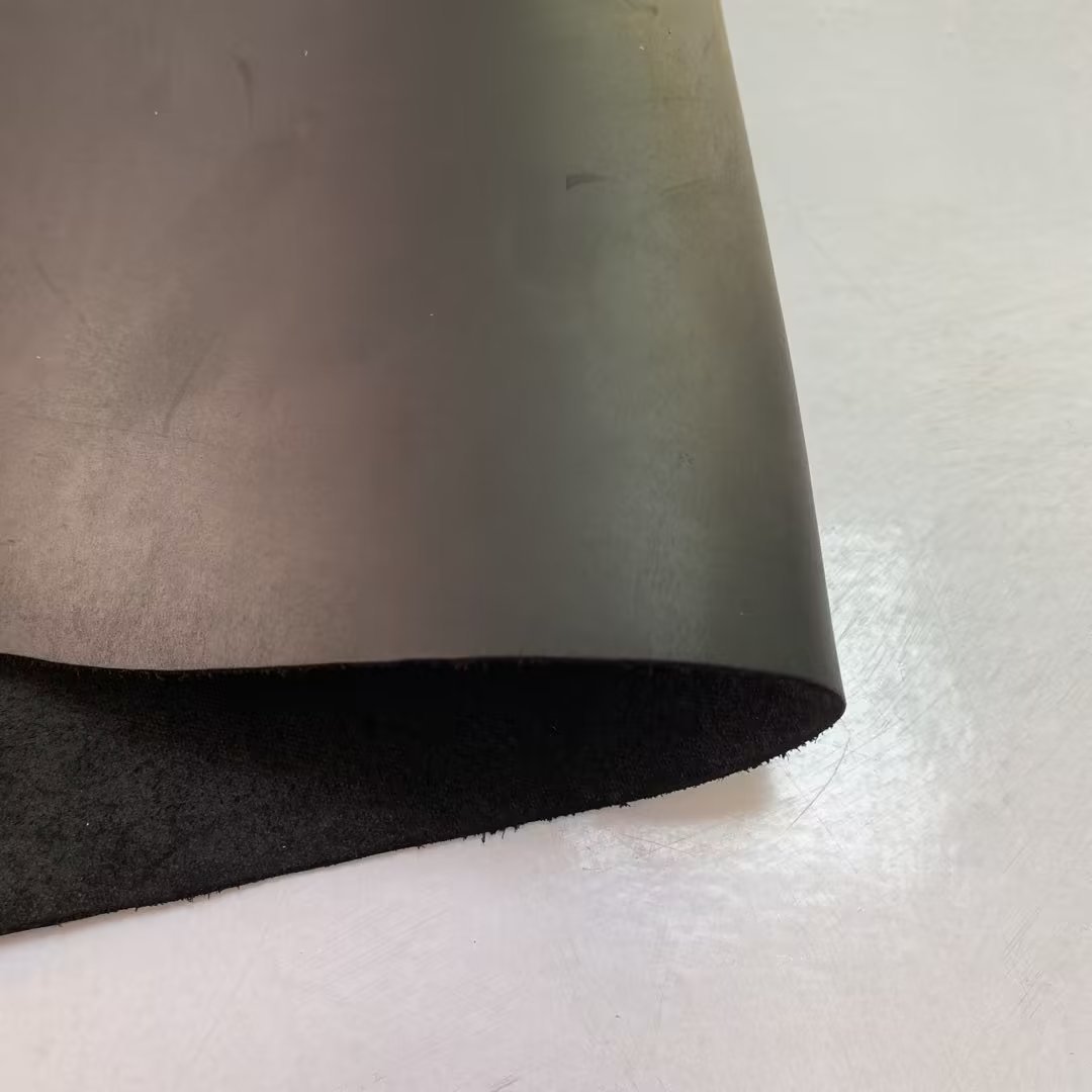 头层黑色疯马皮 头层牛皮现货直批 支持预定颜色厚度以及风格