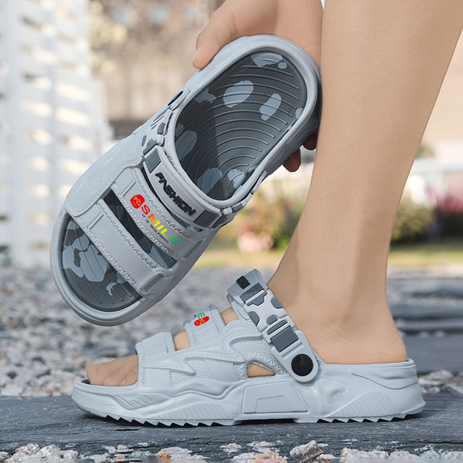 2025 verano nuevo estilo, uso exterior, conducción de doble uso, chanclas, suela gruesa, ejercicio, pisando heces, sandalias de playa, zapatos de hombre, cabello