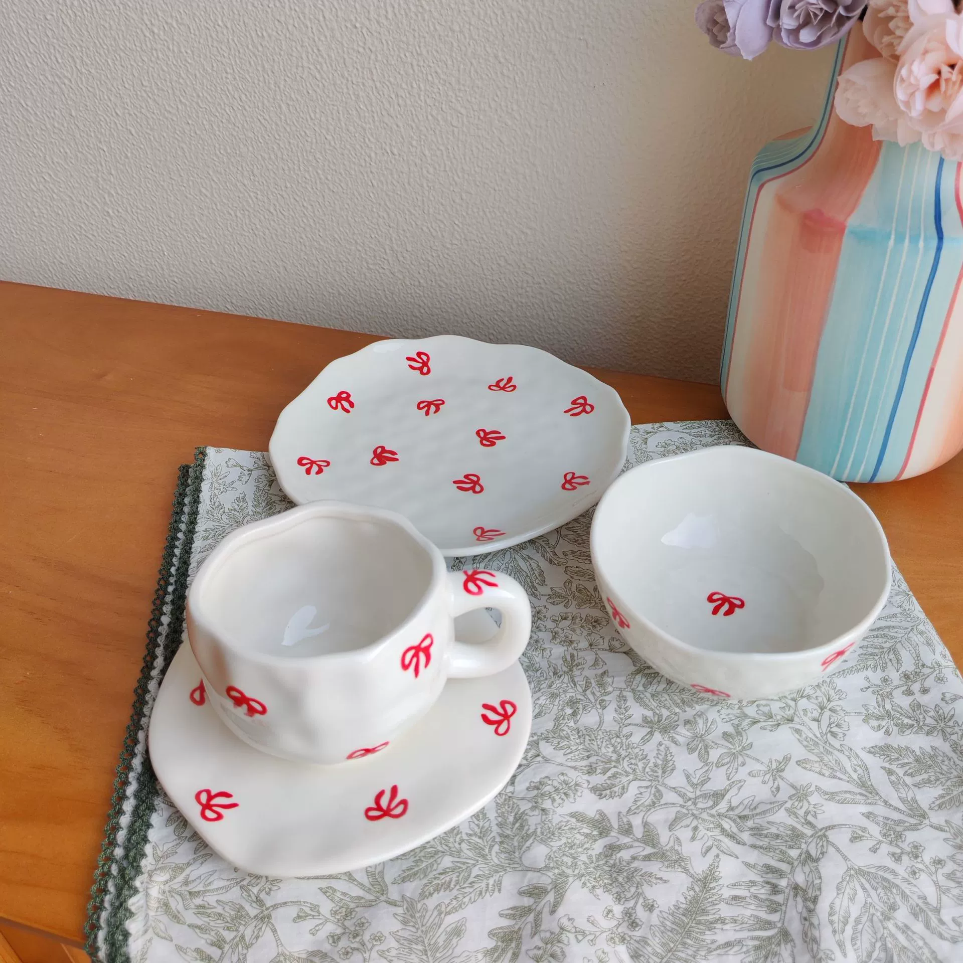 Coffee ceramic high quality set with bow, cute tableware