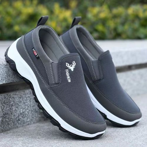 Spring new old Beijing cloth shoes, walking shoes, men's casual shoes, low-cut soft-soled canvas shoes, shoes for middle-aged and elderly people