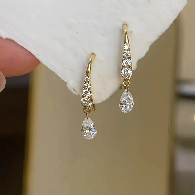 S925 plata de ley chapada en oro de 14K gota de agua francesa circón borla gancho para la oreja mujer lujo ligero temperamento de alta gama aretes de todo fósforo image 1