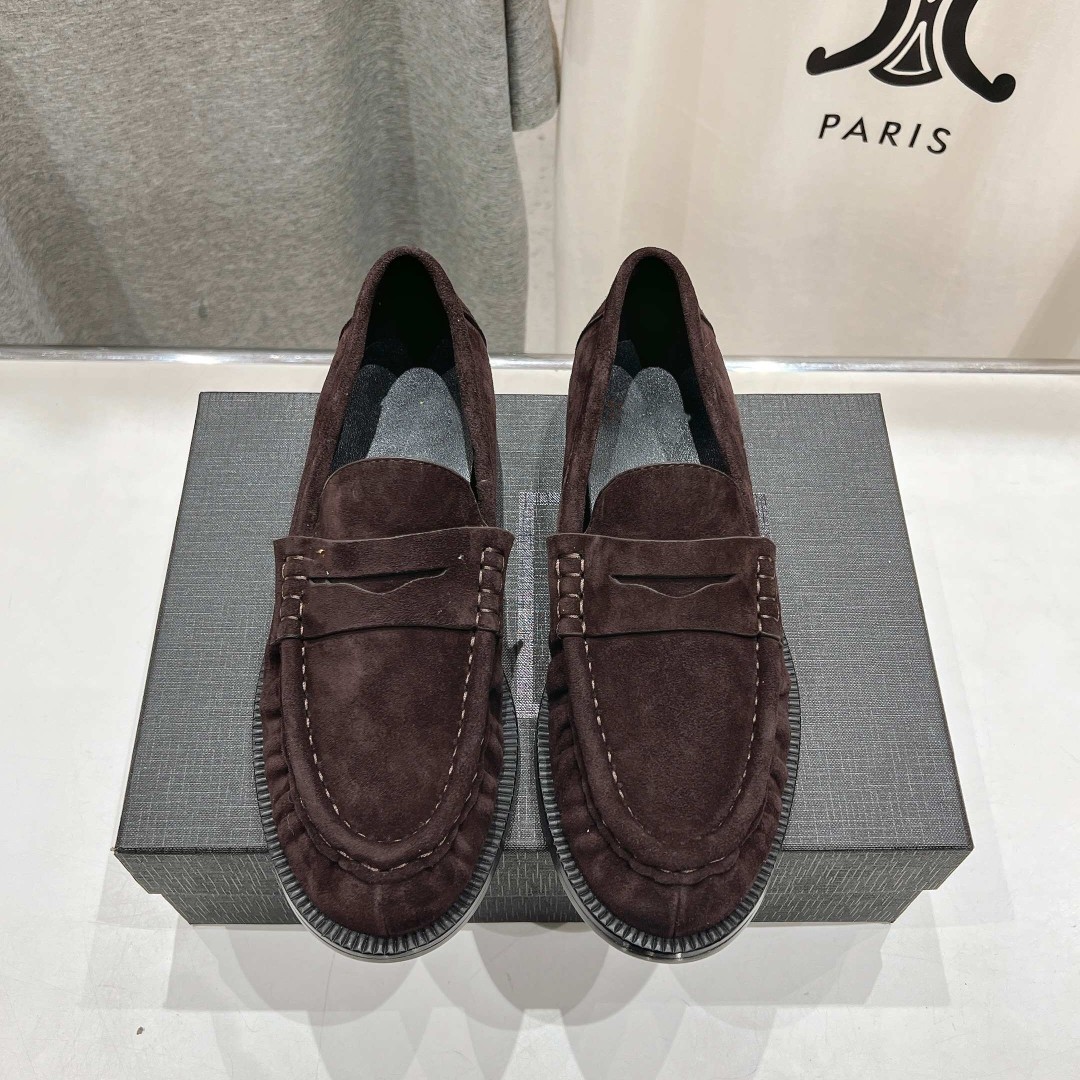 High-End 2026Sl Pleated Loafers, Small Leather Shoes, Four-Season Fashion Shoes, European Style Genuine Leather Retro Small Leather Shoes for Women