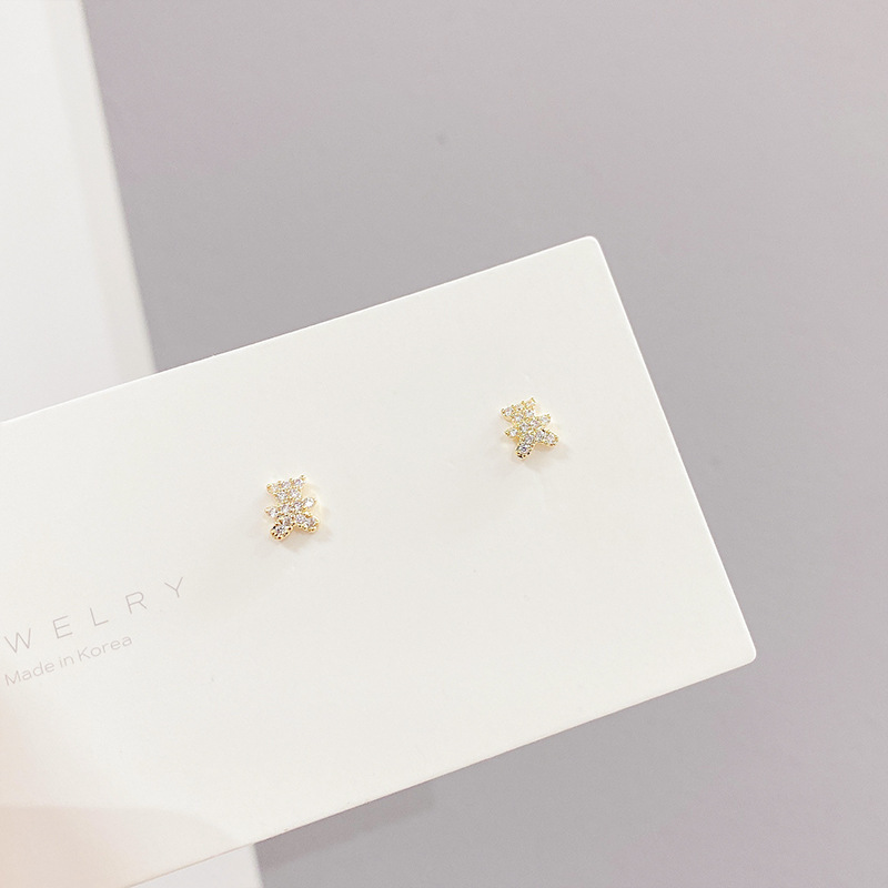 Cute Bear Copper Inlay Zircon Ear Studs 3 Pairs display picture 4