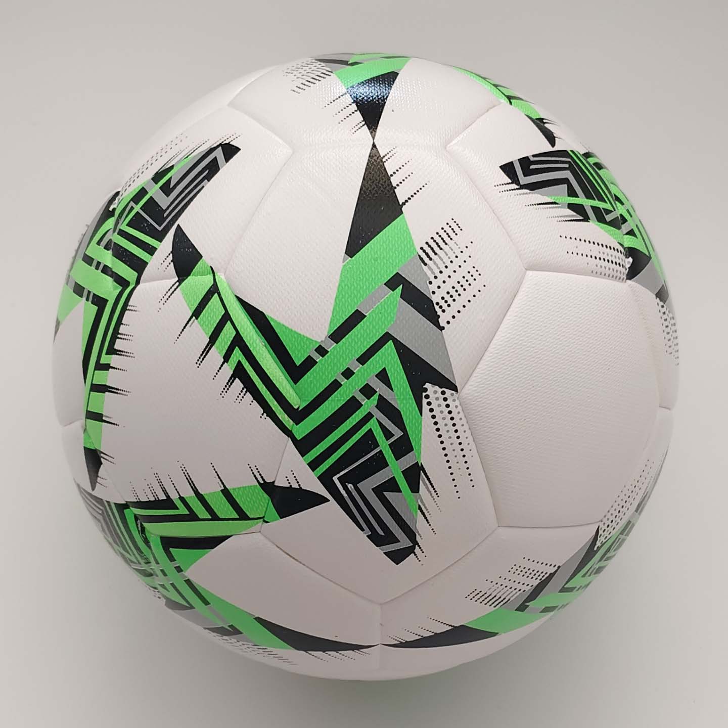 Fábrica al por mayor No. 5 pegamento de fútbol 4mm de espesor a prueba de explosiones y resistencia al desgaste entrenamiento TEMU Amazon una generación