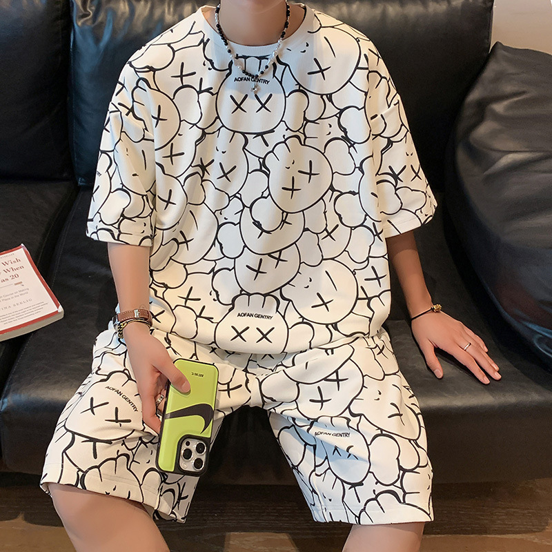 Ropa de pareja de verano de cuello redondo camiseta de manga corta para hombres dos pantalones cortos delgados se pueden usar ropa para el hogar 28013