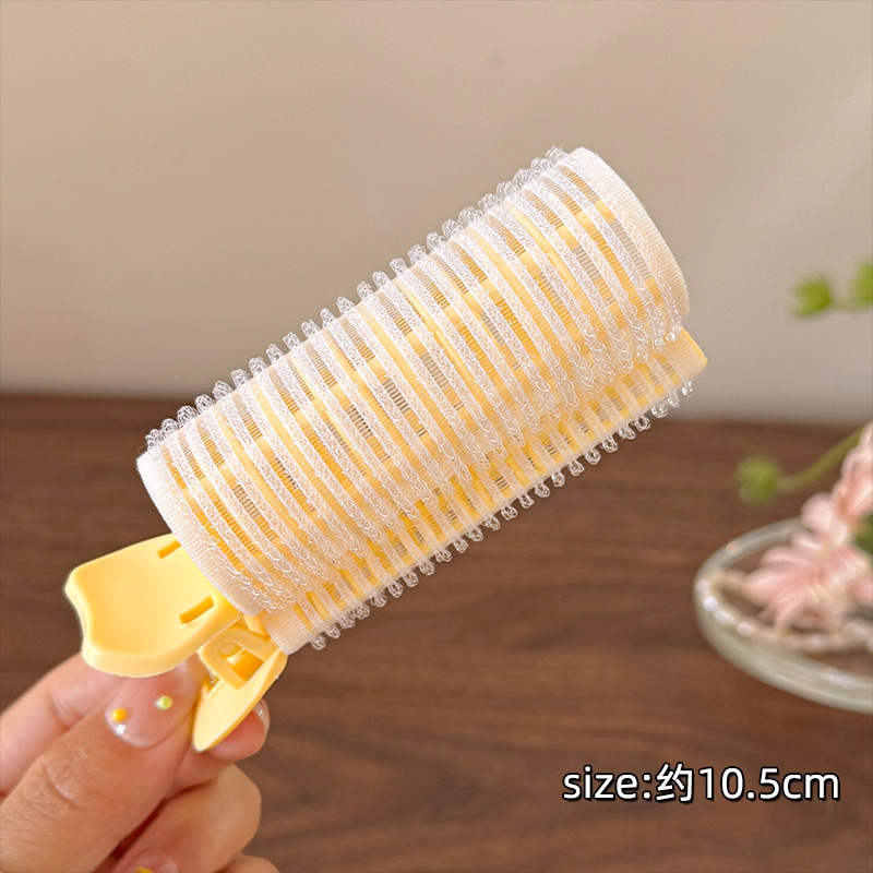 Yellow edged curling barrel