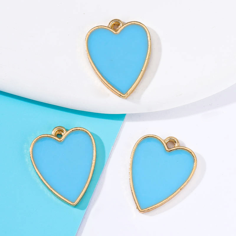 20 PCS/Package Quantity 20 PCS/Package Alloy Multicolor Heart Shape Pendant DIY Ornament Accessories Bracelets Earrings