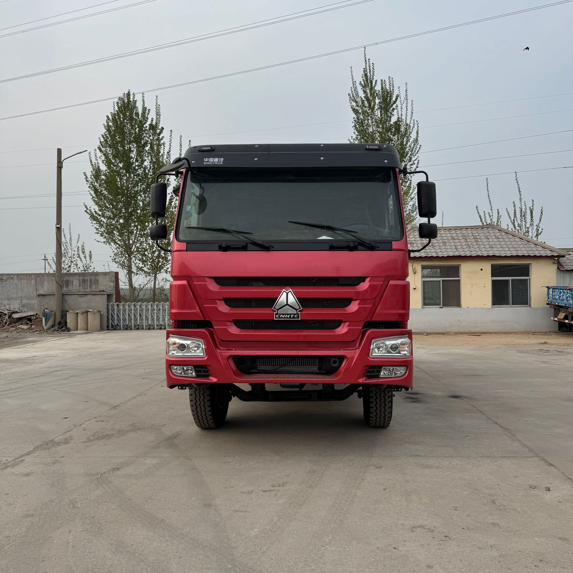 Export Africa Howo 10-Wheel Dump Truck Used Earthmoving Dump Truck 371 Horsepower Engineering Dump Truck