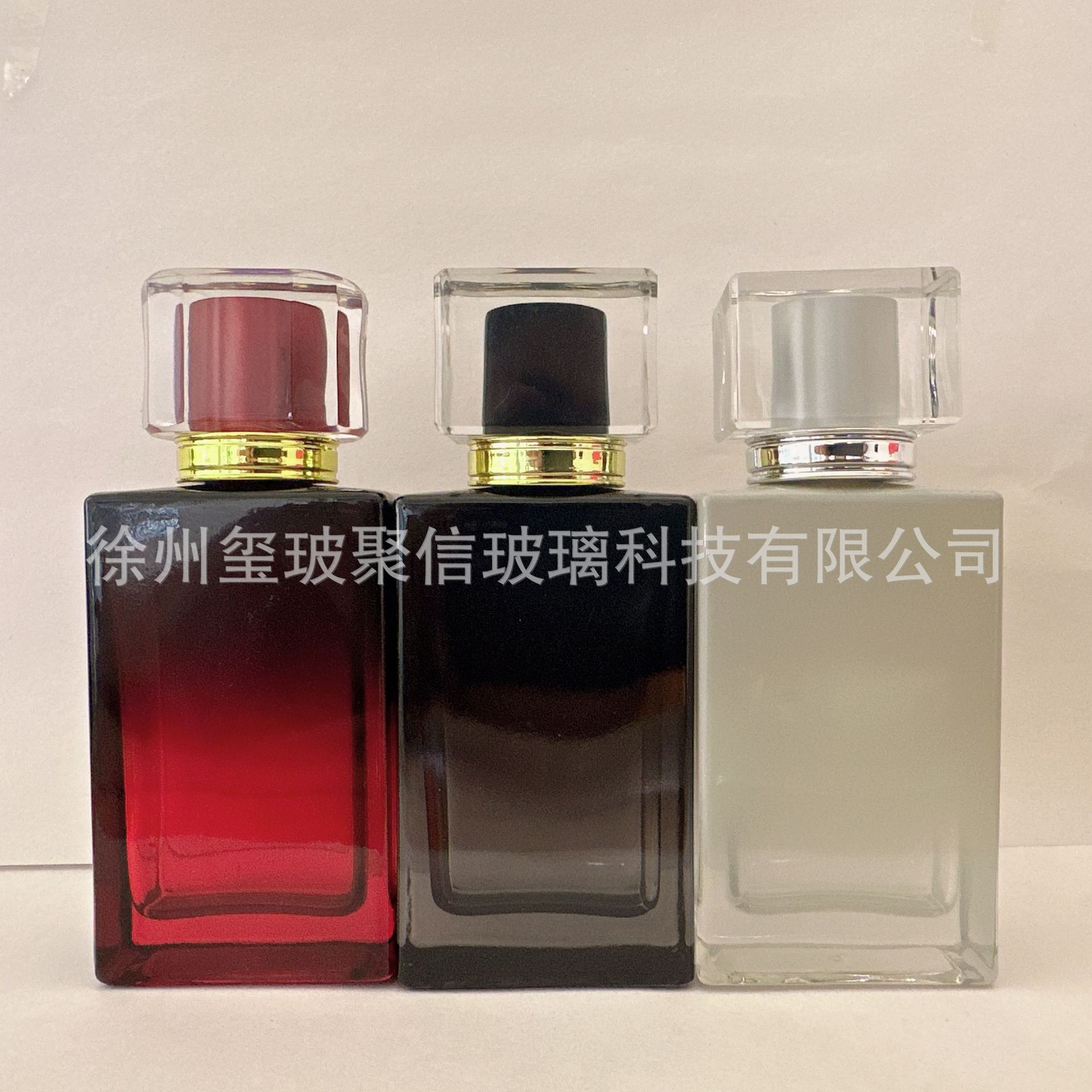 工厂现货50ml方形透明玻璃香水瓶亚克力金圈塑料盖高档香氛分装瓶