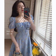 韩版法式雪纺印花连衣裙女时尚新款夏季方领修身碎花泡泡袖长裙