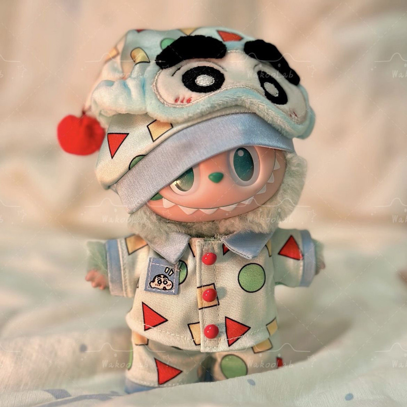 Cute Cartoon cm Crayon Shin-Chan Pajamas Baby Clothes 17 Generations Second Generation Third Generation Doll Doll Clothes Dress up