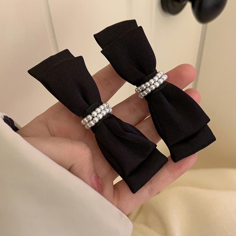 Koreanische Satin Textur Retro Französisch Perle Bogen Haarnadel 2024 Frühen Herbst Vielseitig Entenschnabel Clip Neue Haar Zubehör_voghion.com