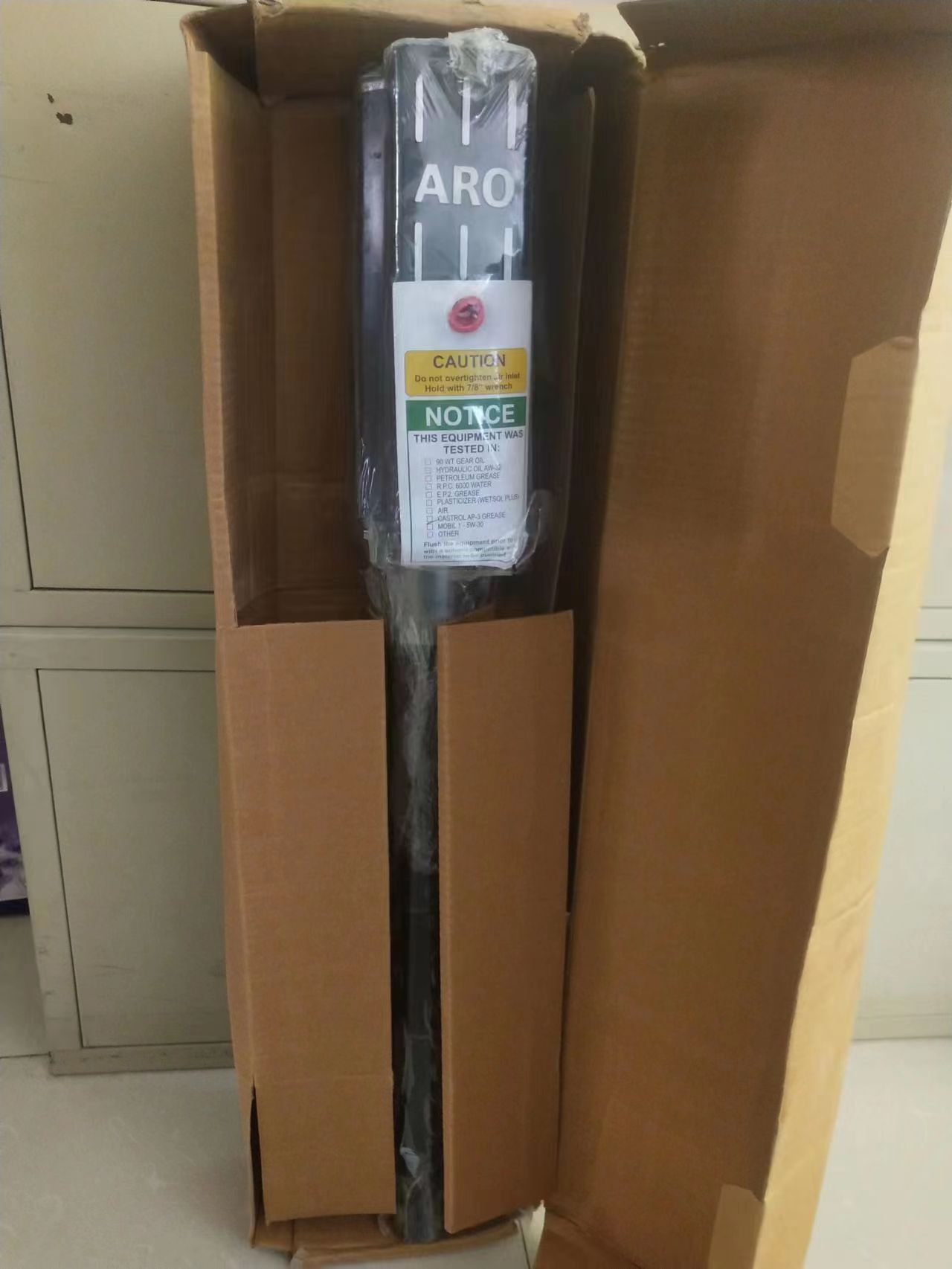 英格索兰ARO气动润滑脂泵 气动黄油泵 50:1  LM2350E-22-B