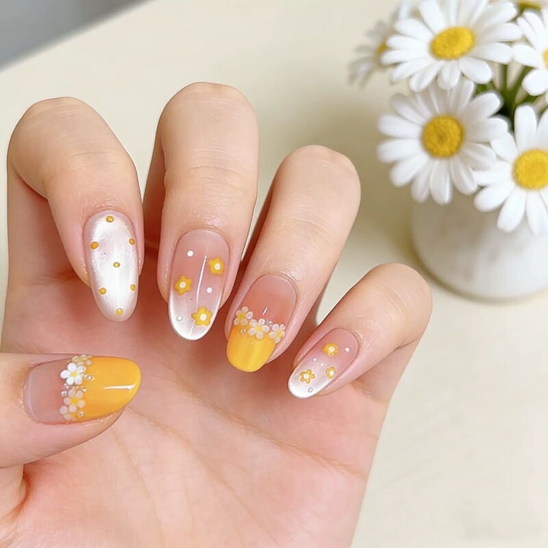 Spring and Summer New Style Pure Handmade Wearable Nails Honey Daisy French Cat Eye New Style Hand-Painted Oval Nail Stickers Wholesale