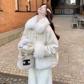 新中式提花盘扣国风羽绒服女2025冬季新款大毛领加厚白鸭绒派克服
