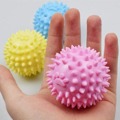 Pet Toy: Sounding Spiky Footprint Ball – TPR Pet Chew & Interactive Play Dog Toy, Teeth-Cleaning Ball