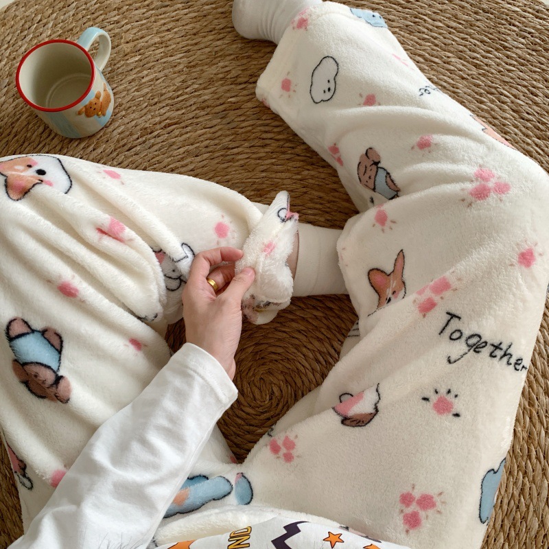 Pantalones de pijama de franela de dibujos animados de otoño y invierno para mujeres con pantalones de lana de coral caliente para estudiantes de lana de invierno para el hogar