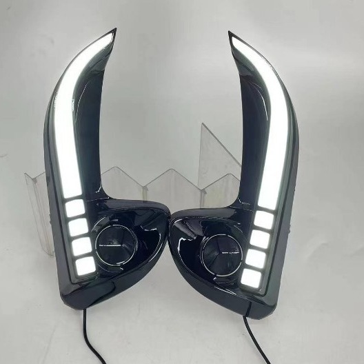 Adecuado para 20 Toyota Yaris luces de circulación diurna 19 Weichi luces de circulación diurna Yaris ativ