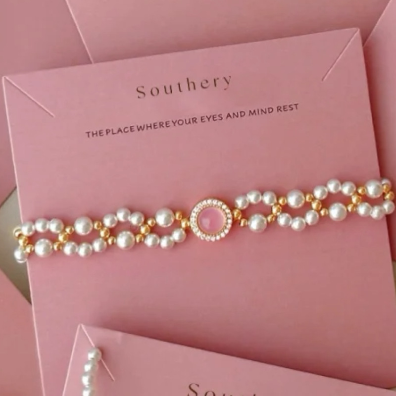 Розовый браслет с двойным жемчугом
